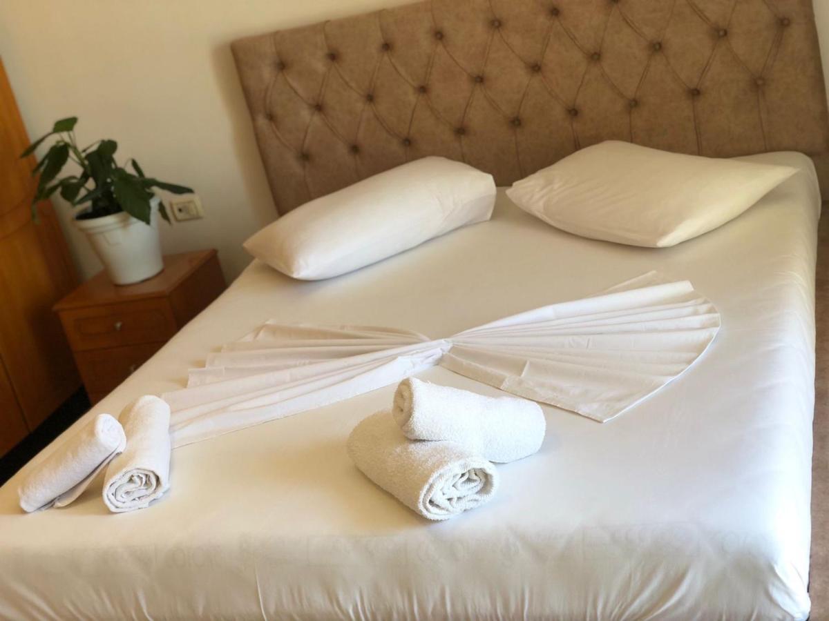 Enia'S Room Sarande Ngoại thất bức ảnh